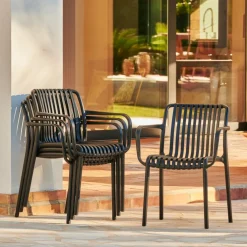 NOMI Chaise Noir